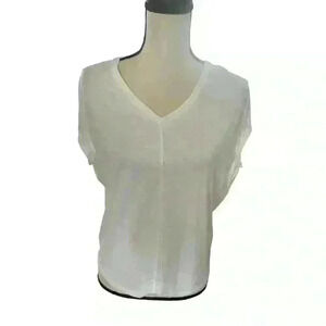 White House Black Market Tee Shirt NWT